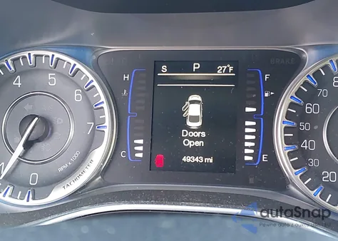 2015 Chrysler 200 Limited из США, поврежденный, VIN 1C3CCCAB3FN542361